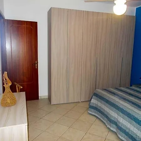 Stunning Sea View Flat For 6 Baia *