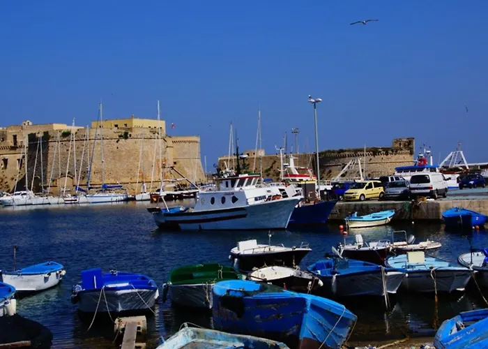 Stunning Sea View Flat For 6 Baia